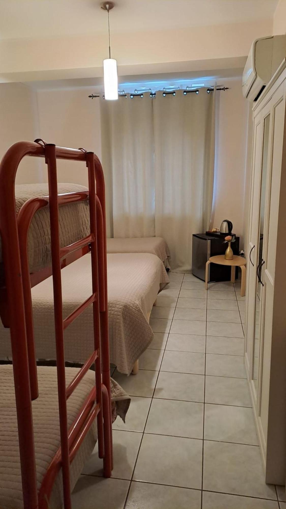 Hotel Lo Smeraldo Roccavivara Eksteriør bilde